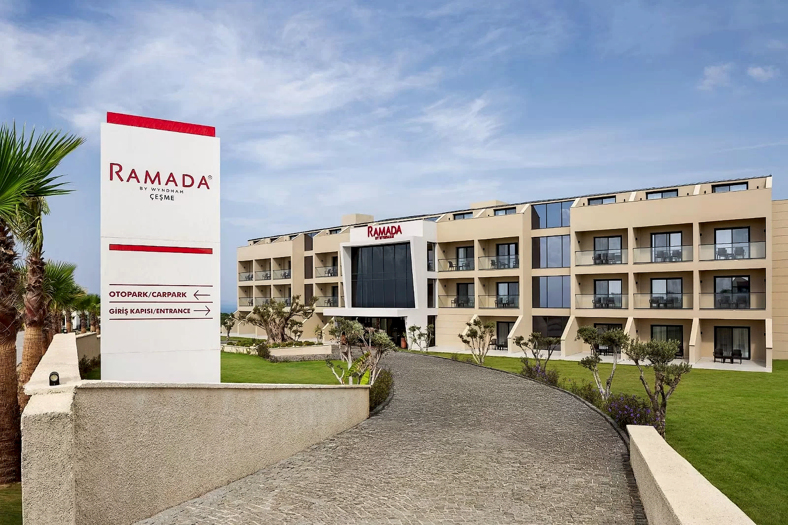 RAMADA BY WYNDHAM ÇEŞME